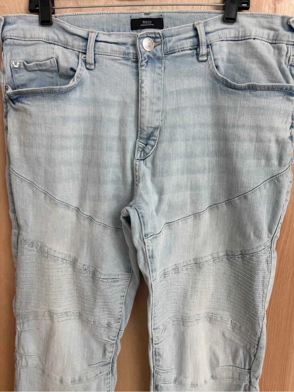 True Religion Rocco Moto Relaxed Skinny Jeans Light Wash Intense Stretch: 36